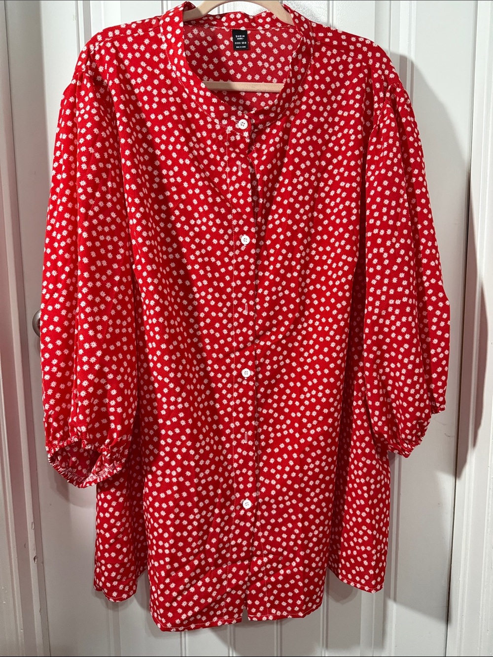 SHEIN Red Daisy-Print Button Front Dress